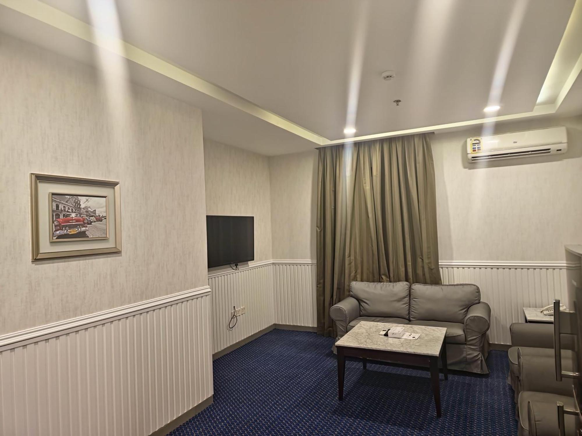 قصور الشرق للاجنحة الفندقية Qosor Al Sharq Aparthotel 3*